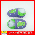 The most popular in America blue and green funny animal embroidered beautiful girls shoes with baby